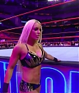 WWE_Monday_Night_Raw_2018_04_16_720p_HDTV_x264-NWCHD_mp4_005524890.jpg