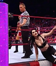WWE_Monday_Night_Raw_2018_04_02_720p_HDTV_x264-NWCHD_mp4_001251088.jpg